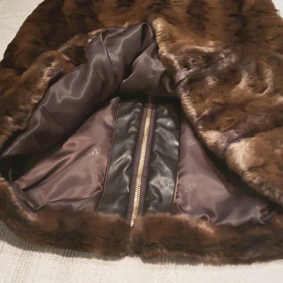 Ellen Tracy NEW VEST Crushed Faux Fur Women's L Drawstring Waist BROWN BLACK NWT - Picture 8 of 16